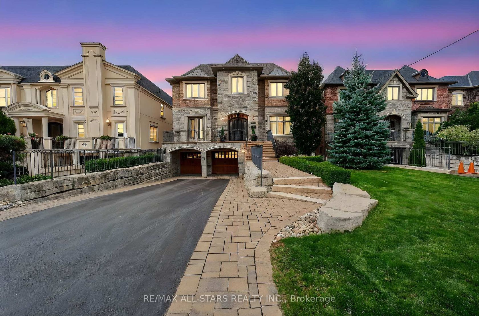 126 Hillview Road, Aurora Village, Aurora 