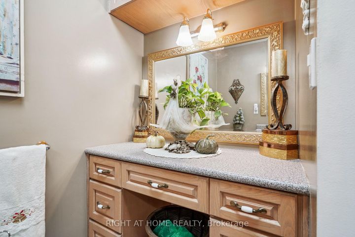 Photo 22 at 165 Locksley Avenue, Belgravia, Toronto