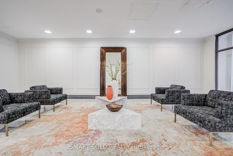 Photo 5 at 516 - 7 Bishop Avenue, Newtonbrook East, Toronto