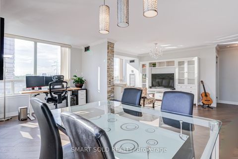 Photo 23 at 516 - 7 Bishop Avenue, Newtonbrook East, Toronto