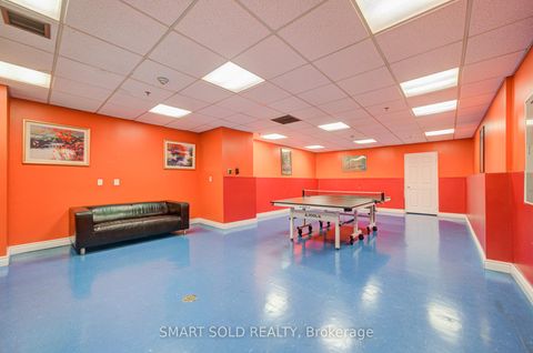 Photo 44 at 516 - 7 Bishop Avenue, Newtonbrook East, Toronto