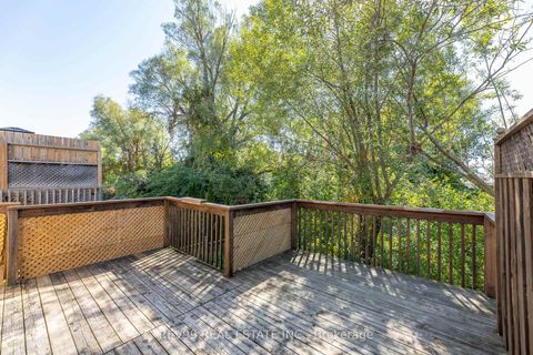 Photo 20 at 735 Brasswinds Trail, Pinecrest, Oshawa