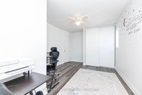 Photo 31 at 735 Brasswinds Trail, Pinecrest, Oshawa