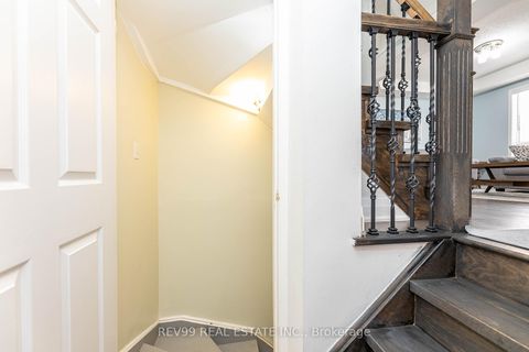 Photo 37 at 735 Brasswinds Trail, Pinecrest, Oshawa