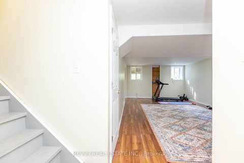 Photo 38 at 735 Brasswinds Trail, Pinecrest, Oshawa