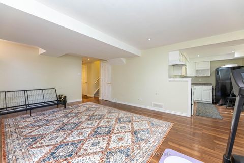 Photo 39 at 735 Brasswinds Trail, Pinecrest, Oshawa