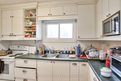 Photo 6 at 34 Kipling Place, Letitia Heights, Barrie