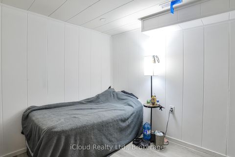 Photo 8 at 34 Kipling Place, Letitia Heights, Barrie