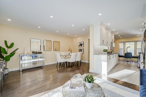 Photo 12 at 107 Enchanted Hills Crescent, Milliken, Toronto
