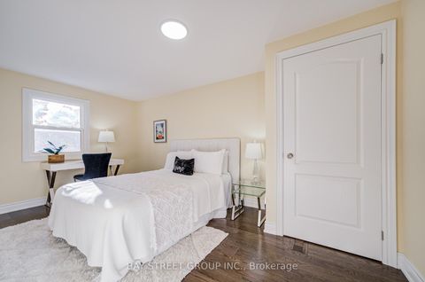 Photo 29 at 107 Enchanted Hills Crescent, Milliken, Toronto