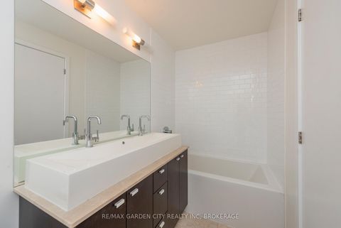 Photo 29 at 405 - 103 The Queensway, Swansea, Toronto