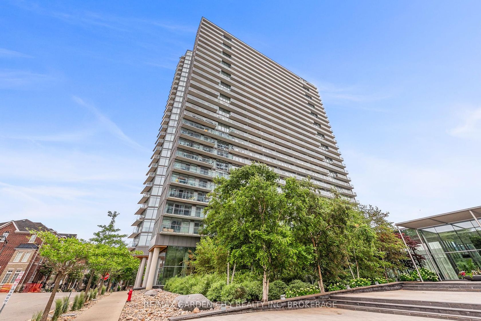 405 - 103 The Queensway, Swansea, Toronto 