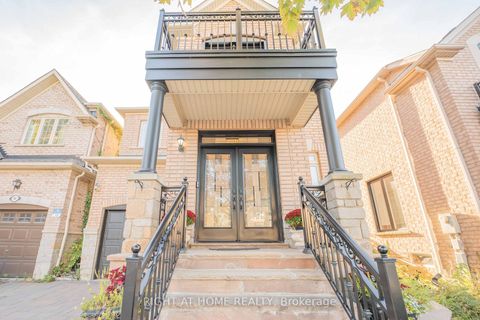 Photo 2 at 86 Dewpoint Road, Patterson, Vaughan