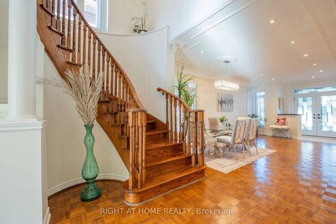 Photo 7 at 86 Dewpoint Road, Patterson, Vaughan
