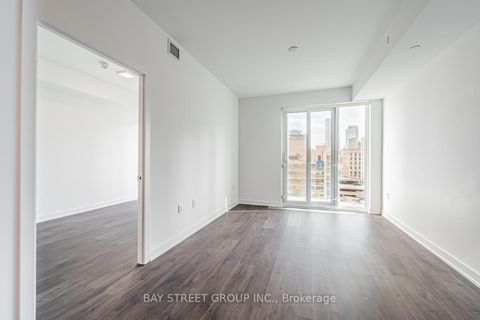 Photo 11 at 1008 - 50 Mccaul Street, Chinatown, Toronto