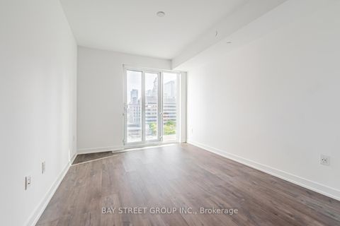 Photo 12 at 1008 - 50 Mccaul Street, Chinatown, Toronto