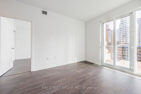 Photo 16 at 1008 - 50 Mccaul Street, Chinatown, Toronto
