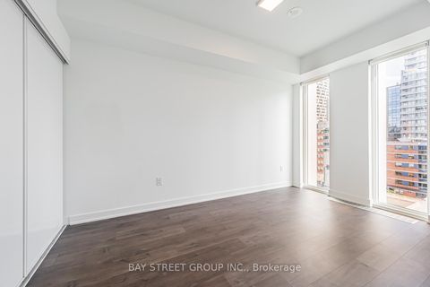 Photo 17 at 1008 - 50 Mccaul Street, Chinatown, Toronto