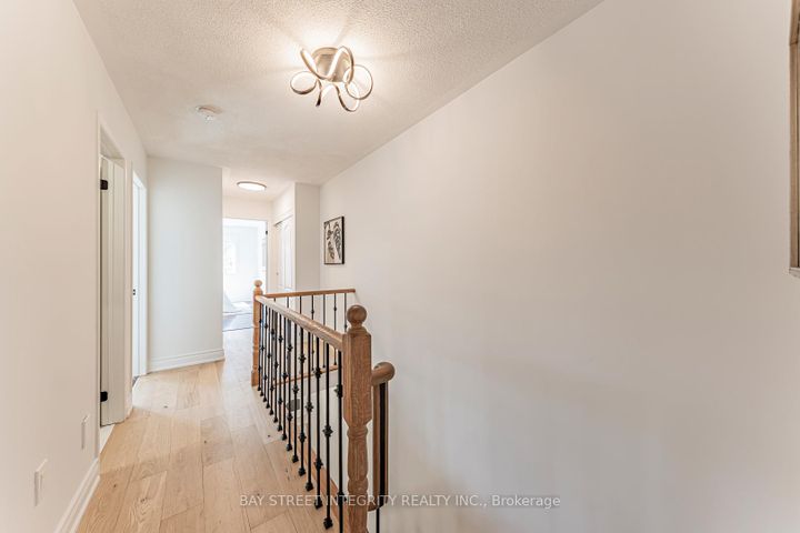 Photo 22 at 6847 Dillingwood Drive, Lisgar, Mississauga