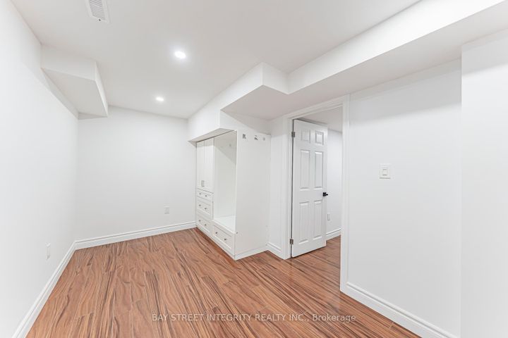 Photo 40 at 6847 Dillingwood Drive, Lisgar, Mississauga