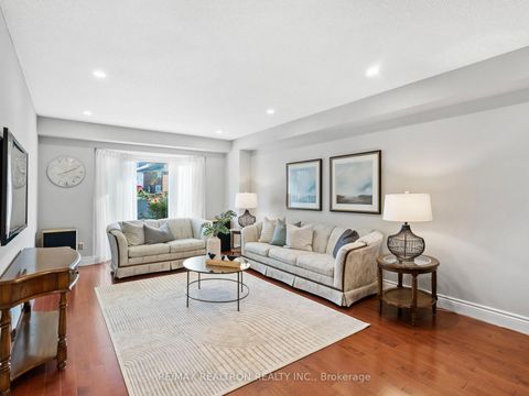Photo 4 at 62 Darby Court, Rouge E11, Toronto
