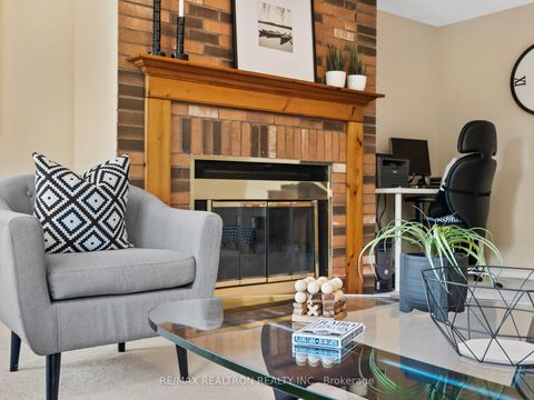 Photo 20 at 62 Darby Court, Rouge E11, Toronto