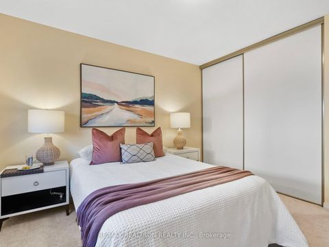 Photo 29 at 62 Darby Court, Rouge E11, Toronto