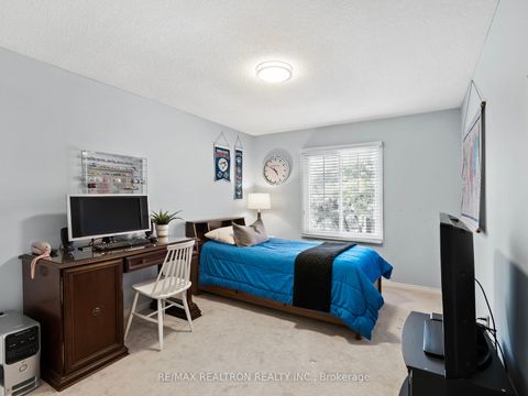 Photo 34 at 62 Darby Court, Rouge E11, Toronto