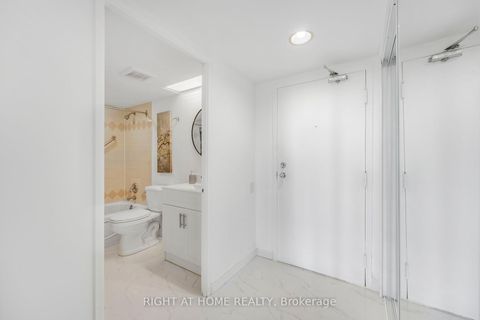Photo 3 at 707 - 2466 Eglinton Avenue E, Eglinton East, Toronto