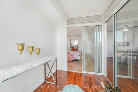 Photo 12 at 707 - 2466 Eglinton Avenue E, Eglinton East, Toronto