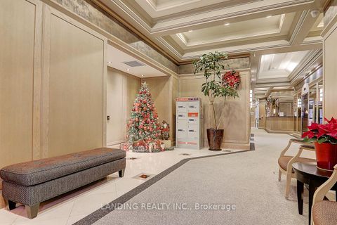 Photo 20 at 716 - 909 Bay Street, Bay Street Corridor, Toronto