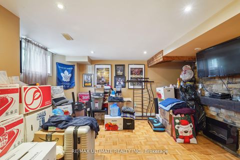 Photo 18 at 2168 St. Clair Avenue W, Junction Area, Toronto