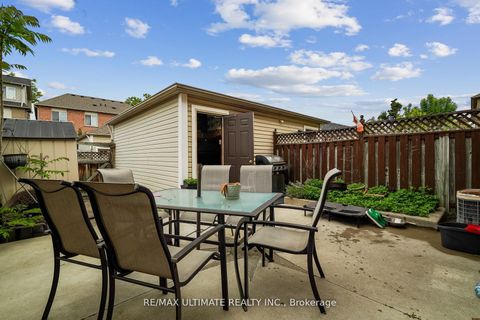 Photo 23 at 2168 St. Clair Avenue W, Junction Area, Toronto