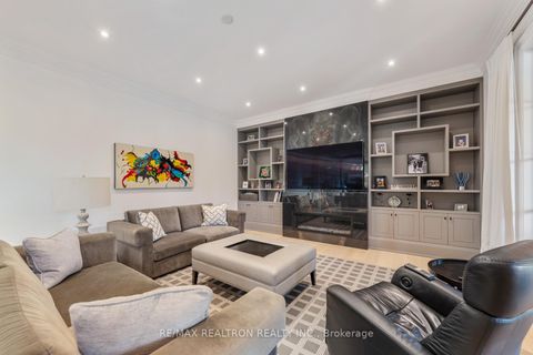 Photo 17 at 20 Sunbeam Avenue, Clanton Park, Toronto