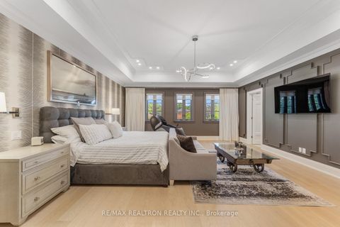 Photo 28 at 20 Sunbeam Avenue, Clanton Park, Toronto