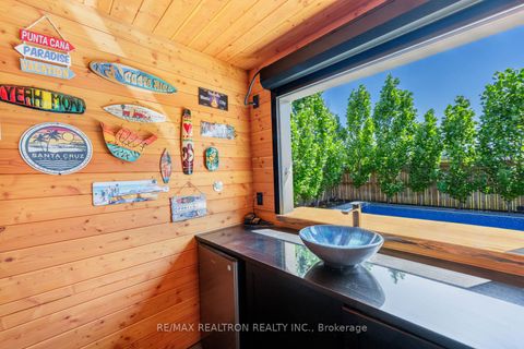 Photo 42 at 20 Sunbeam Avenue, Clanton Park, Toronto