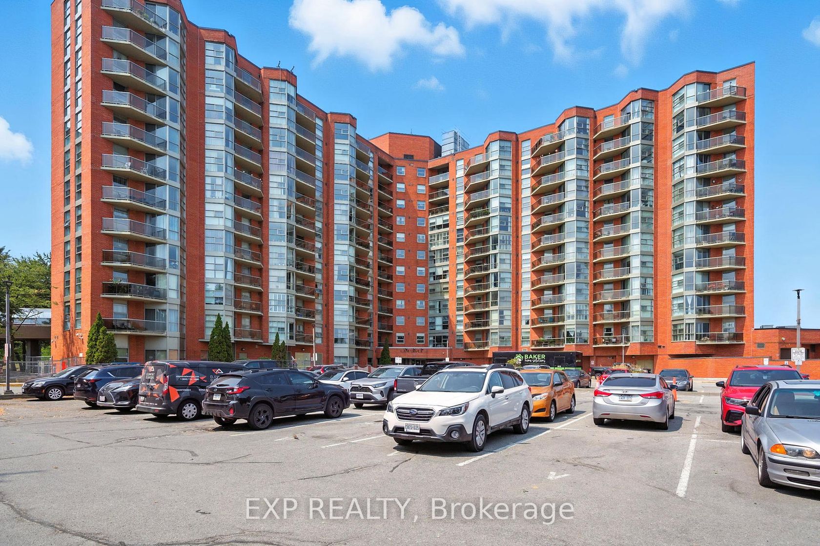 1014 - 10 Dean Park Road, Rouge E11, Toronto 
