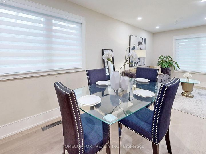 Photo 8 at 270 Brighton Avenue, Bathurst Manor, Toronto