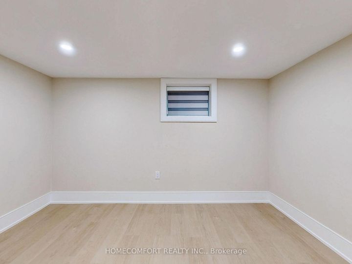 Photo 29 at 270 Brighton Avenue, Bathurst Manor, Toronto
