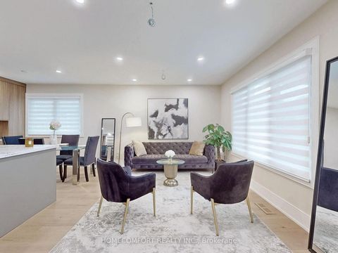 Photo 5 at 270 Brighton Avenue, Bathurst Manor, Toronto