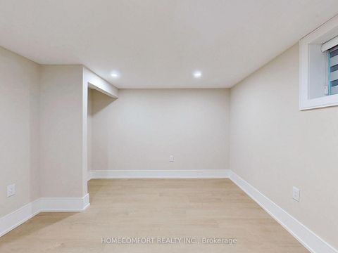 Photo 30 at 270 Brighton Avenue, Bathurst Manor, Toronto