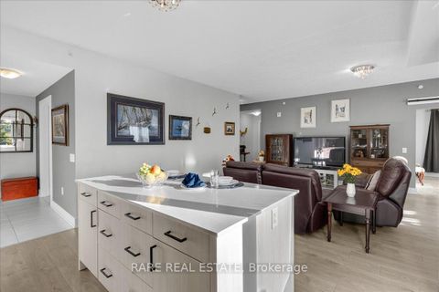 Photo 12 at 402 - 5 Chef Lane, Rural Barrie Southeast, Barrie