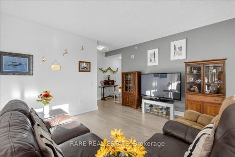 Photo 17 at 402 - 5 Chef Lane, Rural Barrie Southeast, Barrie