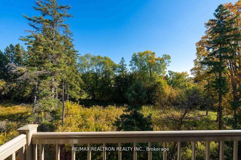 Photo 34 at 17 Kingsville Lane, Mill Pond, Richmond Hill