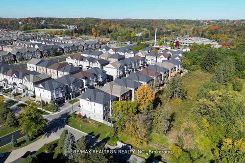 Photo 37 at 17 Kingsville Lane, Mill Pond, Richmond Hill Photo 37 at 17 Kingsville Lane, Mill Pond, Richmond Hill