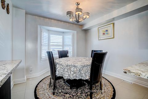 Photo 19 at 22 Michelle Drive, East Woodbridge, Vaughan Photo 19 at 22 Michelle Drive, East Woodbridge, Vaughan