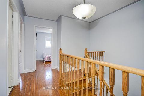 Photo 22 at 22 Michelle Drive, East Woodbridge, Vaughan