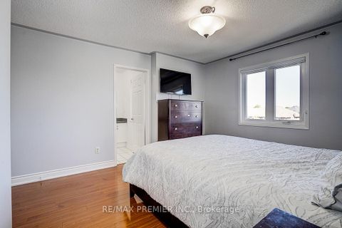 Photo 25 at 22 Michelle Drive, East Woodbridge, Vaughan