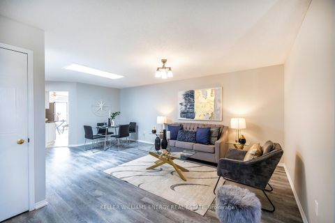 Photo 4 at 3 Willey Drive, Bowmanville, Clarington