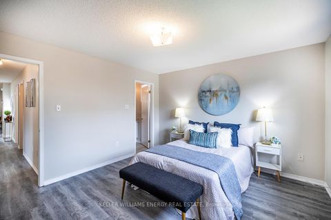 Photo 13 at 3 Willey Drive, Bowmanville, Clarington